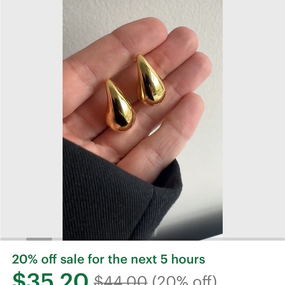 NWT Gold plated tear drop earrings - Picture 4 of 5